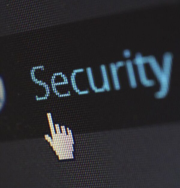 SAP Commerce Cloudに重大脆弱性、認証なしでシステム侵害可能